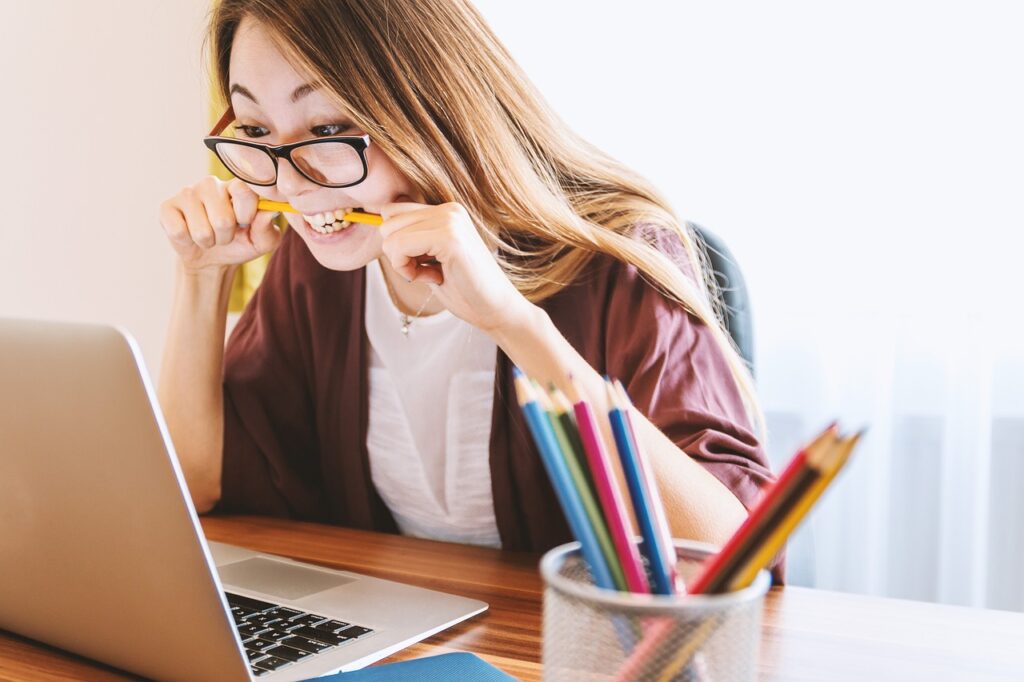 Learn how FAFSA can help you gain financial aid to pursue further studies.
